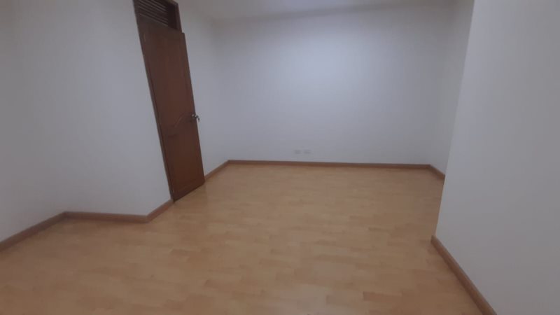 Local en Arriendo en Centro