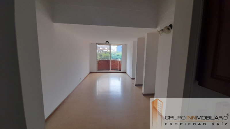 Apartamento en Arriendo en Poblado-Patio Bonito